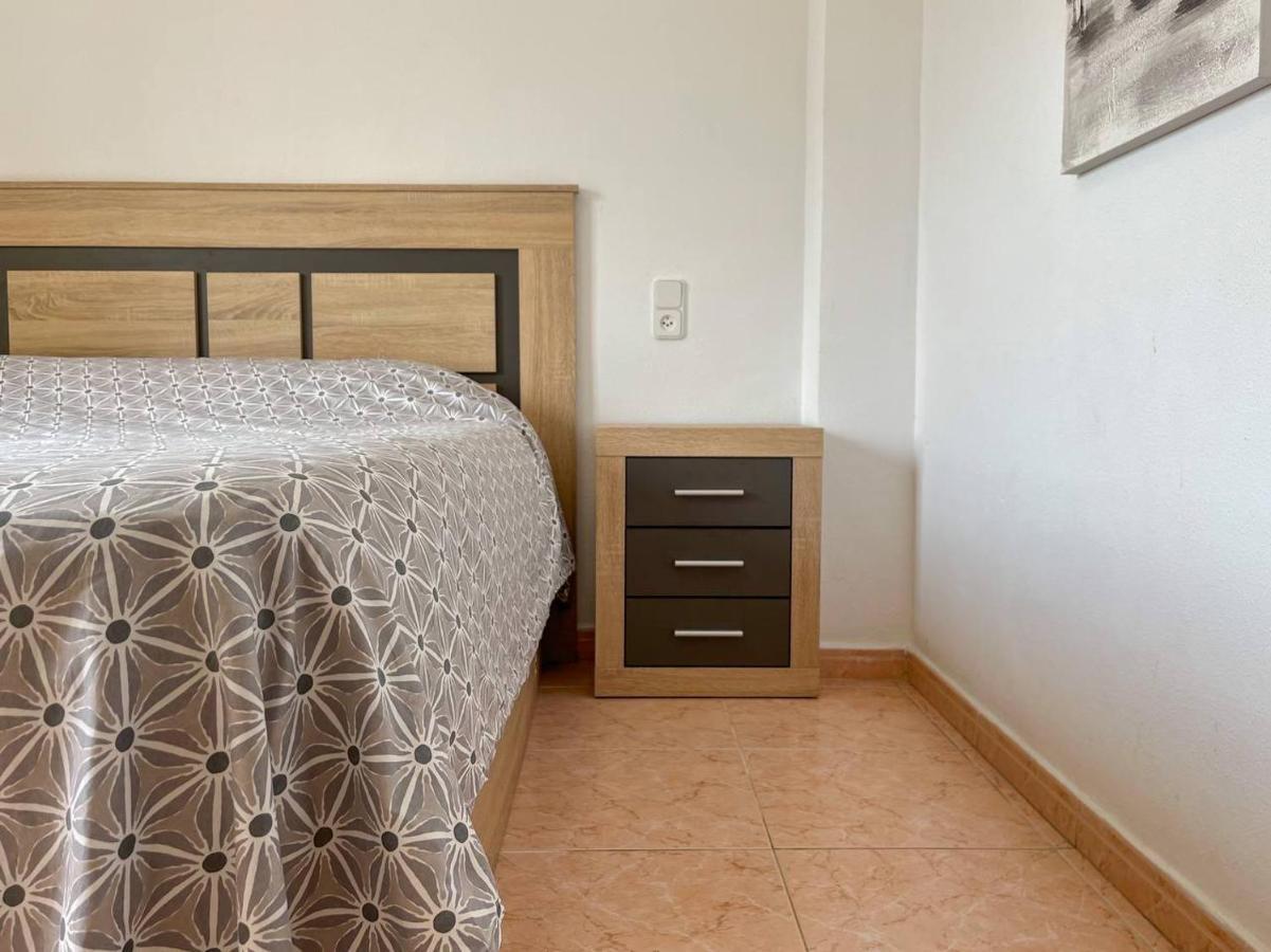 Charming 2-bed In Apartamento Dénia