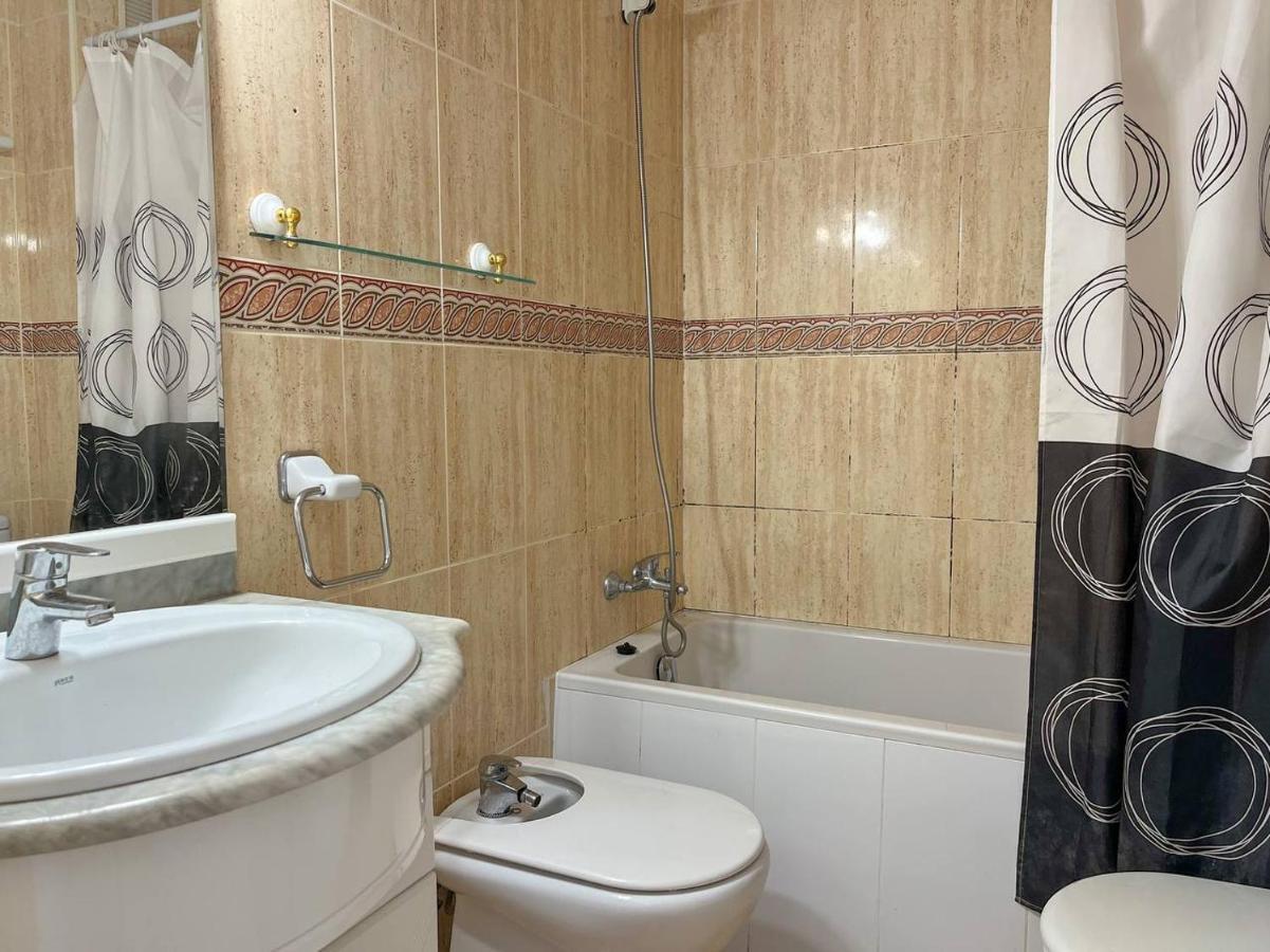 Charming 2-bed In Apartment Denia